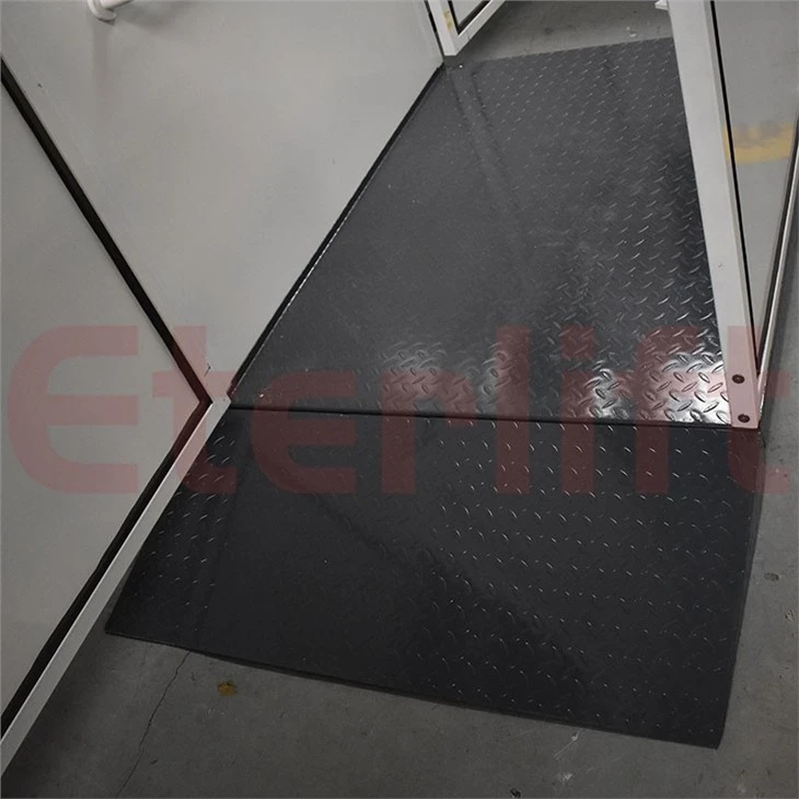 Wheelchair Lift Platform