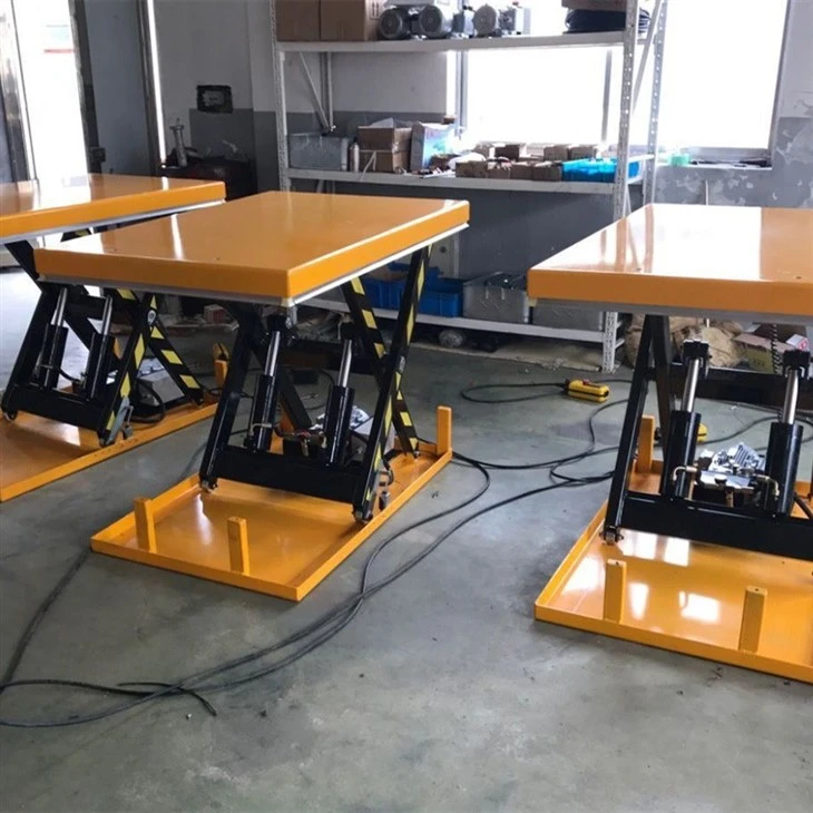 Scissor Cargo Lift